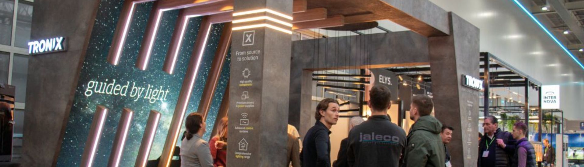 De techniek op onze stand: van component tot lichtbeleving